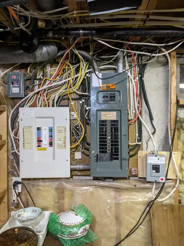 Forest City Electric in Electrician in London - Image 6