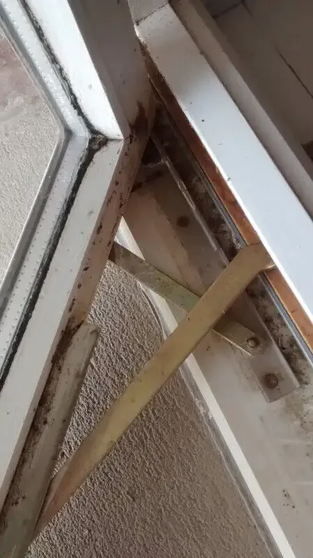 WINDOW & SCREEN REPAIRS IN LONDON in Windows & Doors in London - Image 8