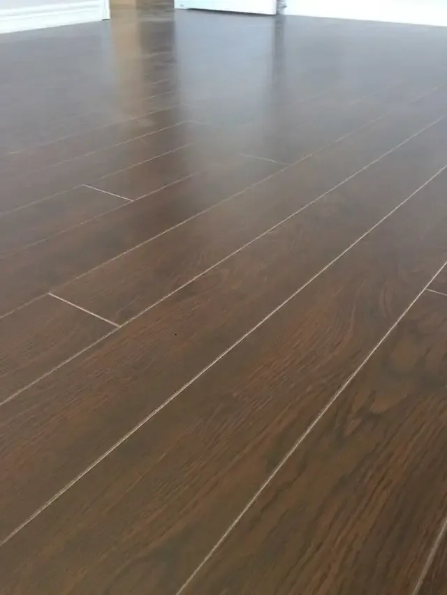 $0.90 Square Foot Vinyl laminate Installation in Flooring in London - Image 4