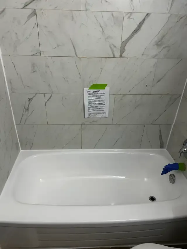 Bathtub Reglazing, Bathtub Refinishing, Resurfacing Tubs Tiles in Renovations, General Contracting & Handyman in London - Image 10