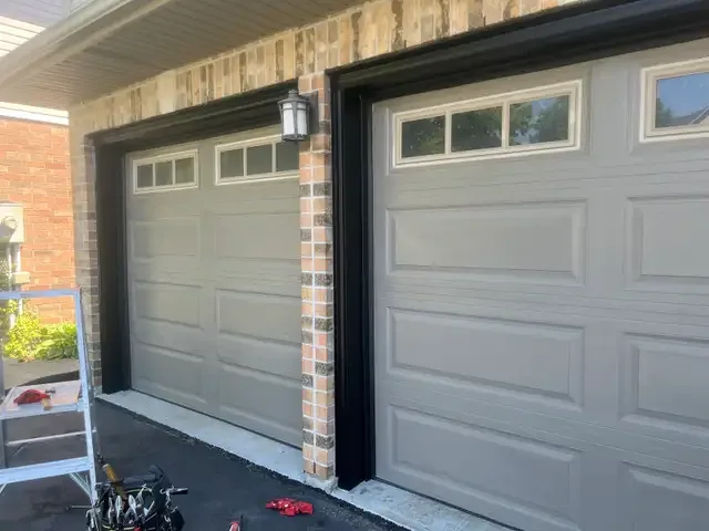 Aluminum Garage Door Frame Capping in Windows & Doors in London - Image 8