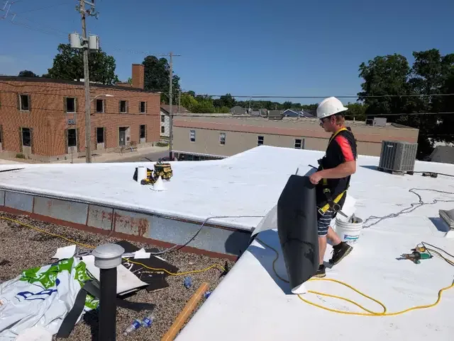 KING FLAT ROOFING in Roofing in London - Image 10