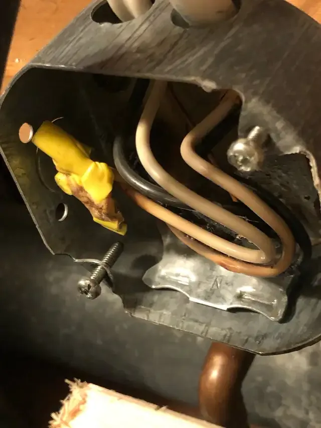 Forest City Electric in Electrician in London - Image 9
