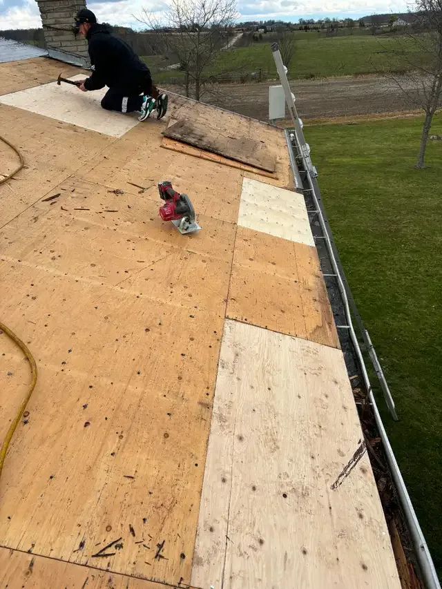 Hanis roofing in Roofing in London - Image 5