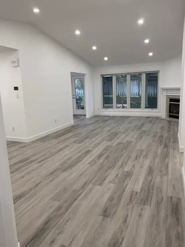 love@care flooring call now 548 888 1840 in Flooring in London - Image 3
