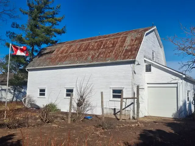 Canada Pro Barn Painting in Painters & Painting in London - Image 5