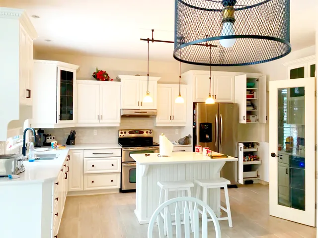 Affordable House Painters in London ON – 2 Coats – $65/Room in Painters & Painting in London - Image 5