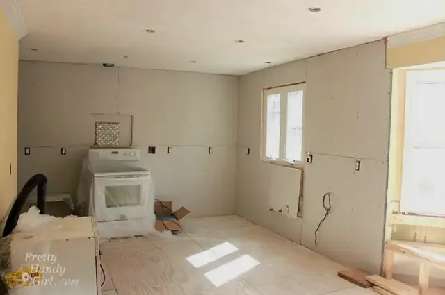 Drywall Repair/ Installation in Drywall & Stucco Removal in London - Image 5
