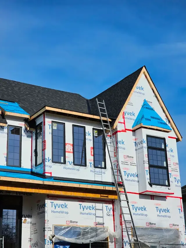 ROOF REPAIRS STARTING @$150 FULLY INSURED AVAILABLE IMMEDIATELY! in Roofing in London - Image 10