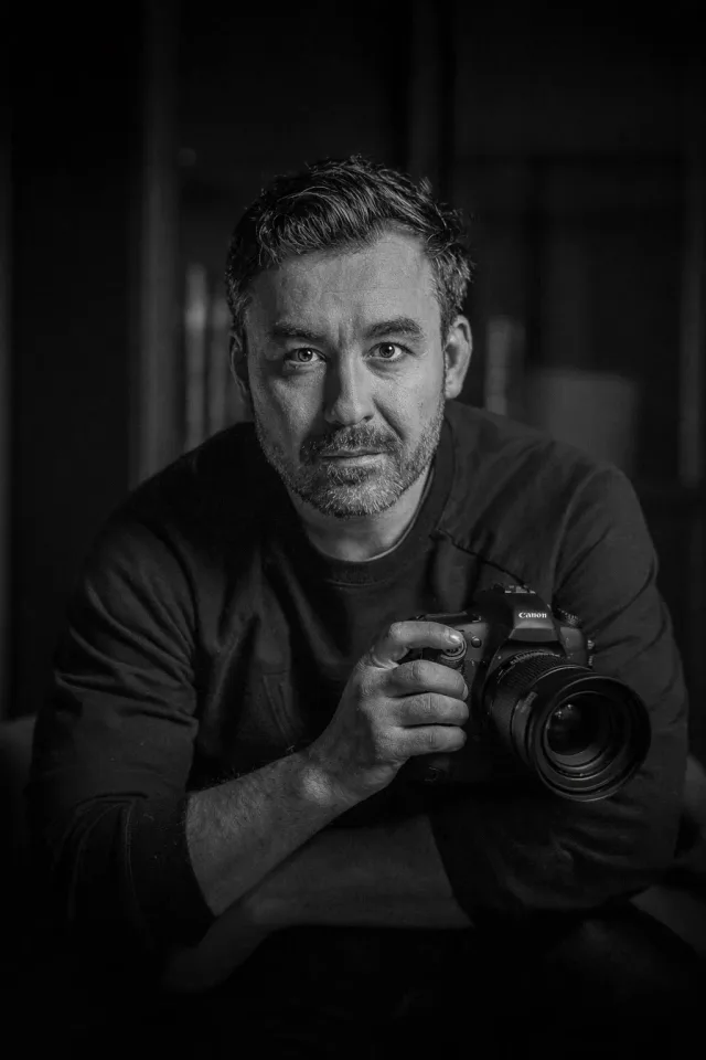 Mike Popovici, professional real estate and commercial photographer in London Ontario, founder of MPV | Mike Popovici Visuals