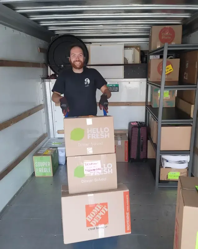 Black Belt Movers. 1 hour Minimum! $100/hour for 2 movers in Moving & Storage in London - Image 3
