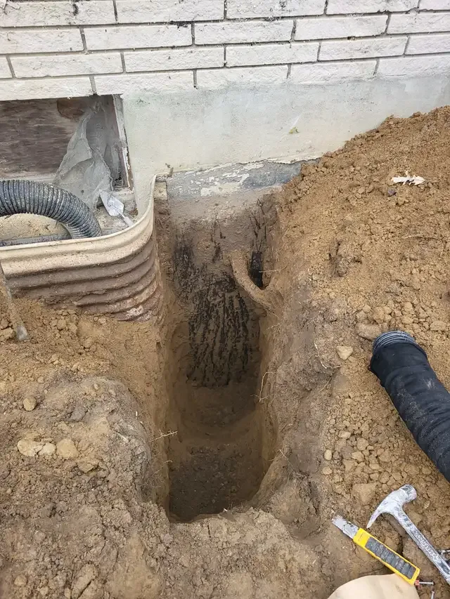 FOUNDATION WATER FIXES PRICES START $500 WINDOW WELL FIXES $300 in Excavation, Demolition & Waterproofing in London - Image 8