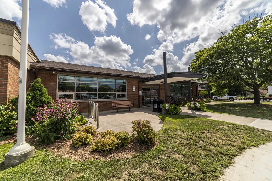 Hamilton Road Seniors' Centre and Community Centre exterior. Photo date not stated.