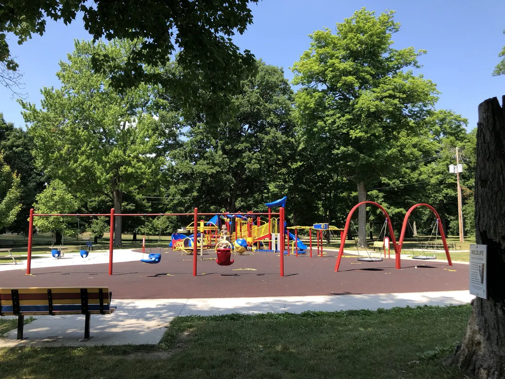 Playground at Springbank Park. Published in the source’s 2020 park visit report. Current equipment may differ.